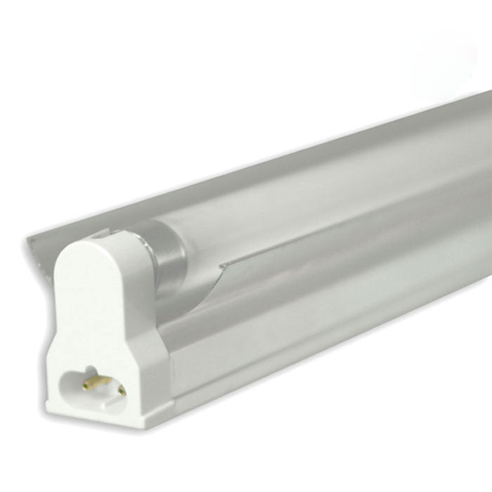 LighTech T5 Fluorescent Grow Light with Reflector - 6500K, 24" LighTech T5 Fluorescent Grow Light with Reflector - 6500K, 24"